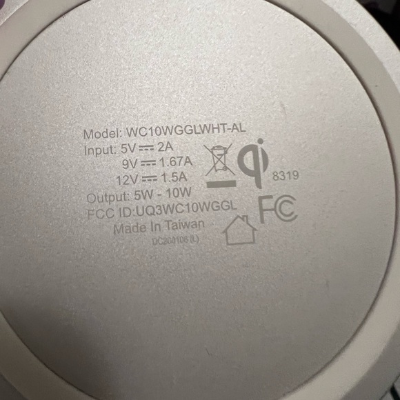 Fast charger - Picture 3 of 3